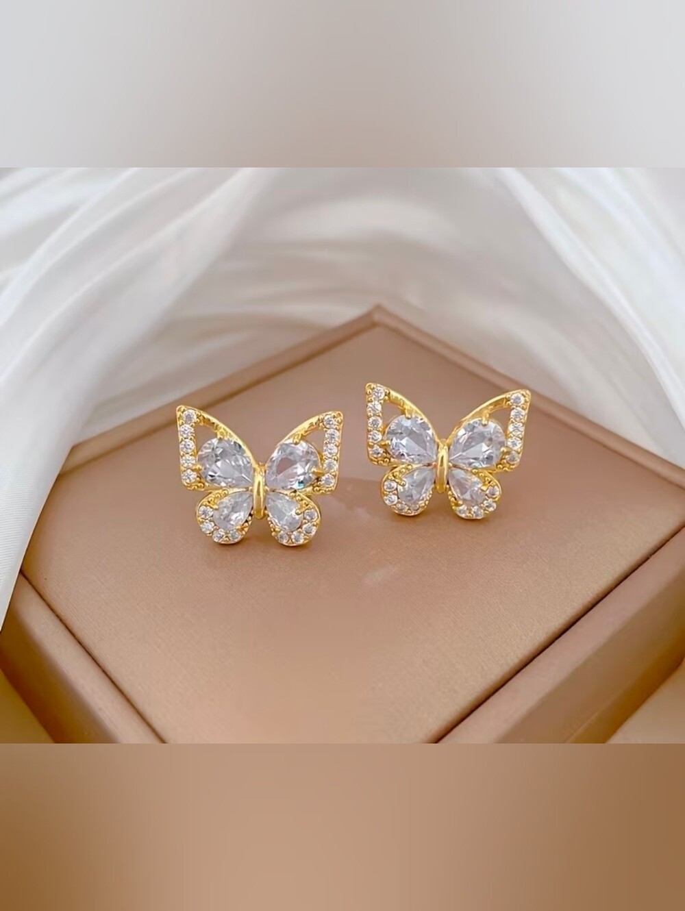 $8 Each Or Bundle 5/$20 Gold Butterfly Crystal Stud Earrings